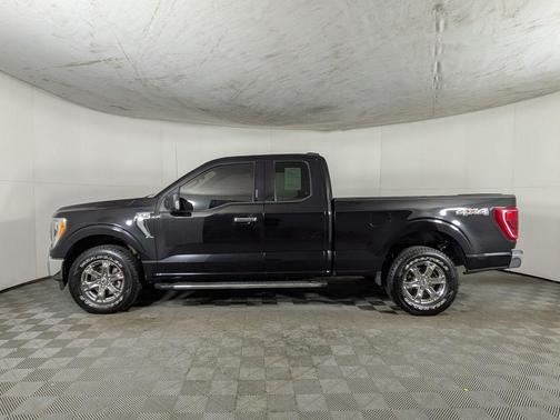 Black Metallic 2021 Ford F-150 XLT
