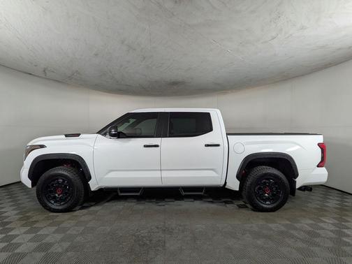 Ice 2025 Toyota Tundra Hybrid TRD Pro