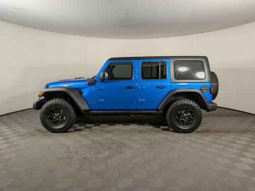 2025 Jeep Wrangler 4xe Sport