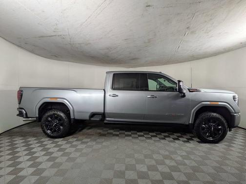 2026 GMC Sierra 3500 AT4