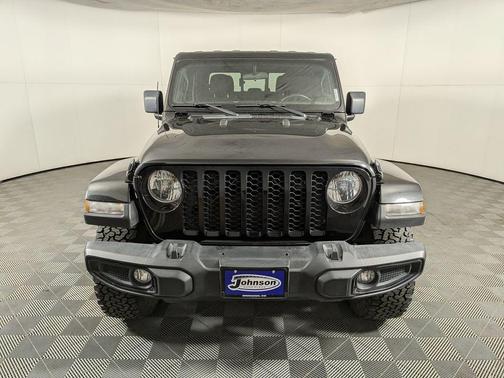 2021 Jeep Gladiator Sport