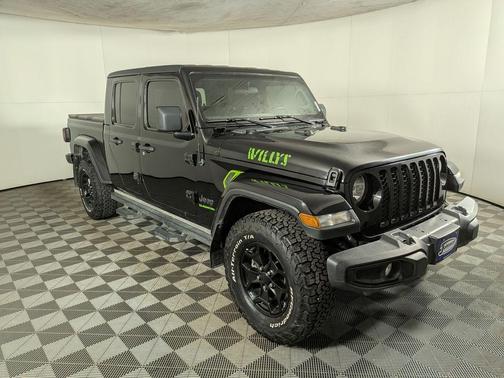 2021 Jeep Gladiator Sport