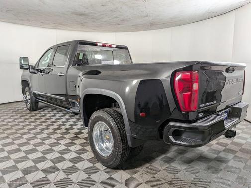 2026 Chevrolet Silverado 3500 High Country