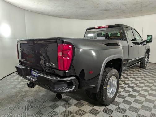 2026 Chevrolet Silverado 3500 High Country