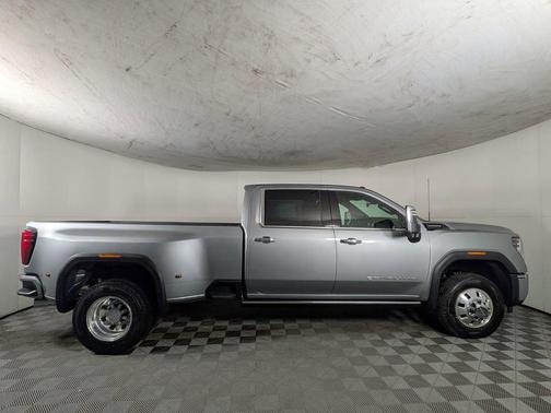 2026 GMC Sierra 3500 Denali Ultimate