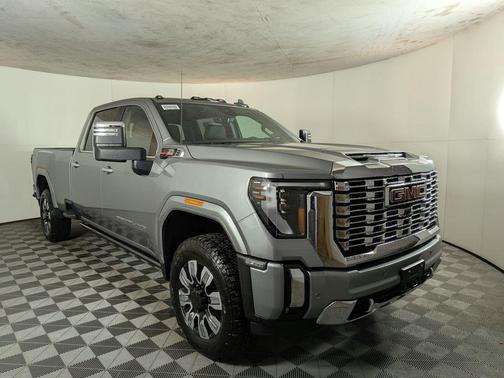 2025 GMC Sierra 3500 Denali