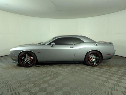 2011 Dodge Challenger SRT8