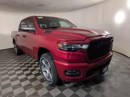 Molten Red Pearlcoat 2026 RAM 1500 Express