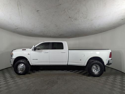 2025 RAM 3500 Limited