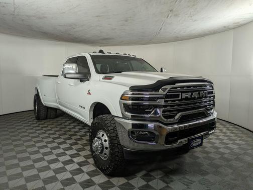 2025 RAM 3500 Limited