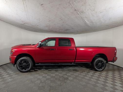 Molten Red Pearlcoat 2026 RAM 2500 Tradesman