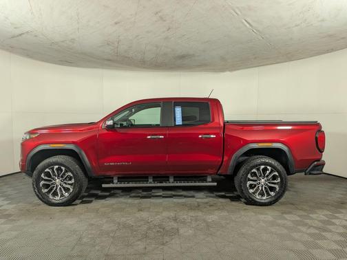 2024 GMC Canyon Denali