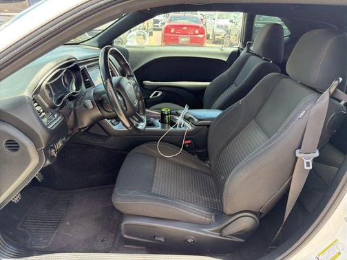 White Knuckle Clearcoat 2018 Dodge Challenger R/T