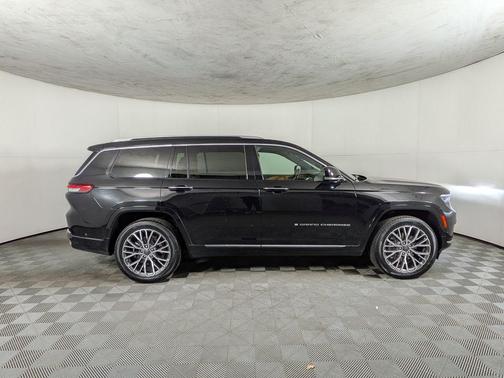 2021 Jeep Grand Cherokee L Summit