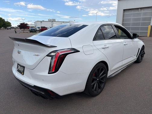 Summit White 2022 Cadillac CT4-V Blackwing