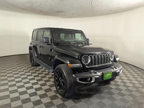2025 Jeep Wrangler 4xe Sahara