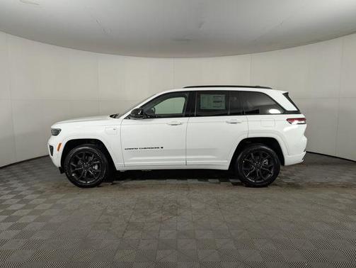 2025 Jeep Grand Cherokee 4xe Base