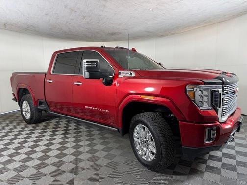 Cayenne Red Tintcoat 2022 GMC Sierra 2500 Denali