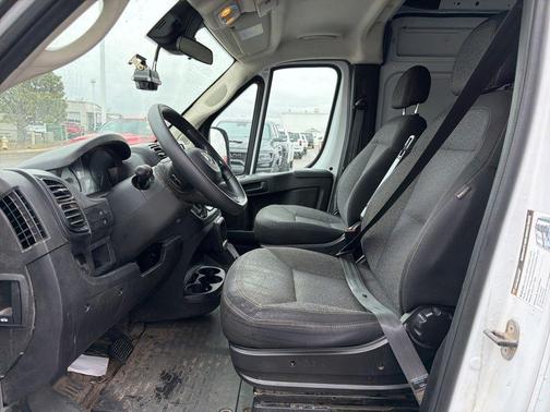 Bright White Clearcoat 2023 RAM ProMaster 2500 High Roof