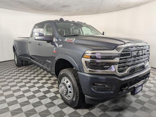 2025 RAM 3500 Limited