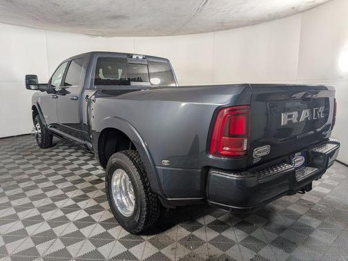2025 RAM 3500 Limited