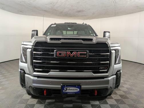 2026 GMC Sierra 2500 AT4