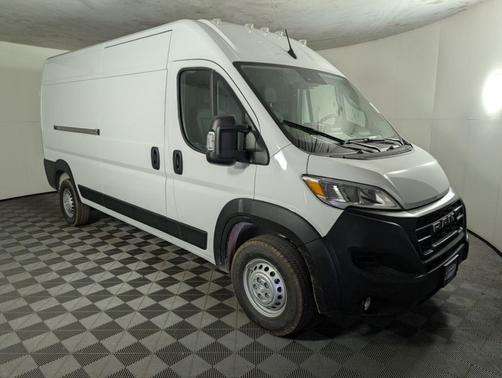 2026 RAM ProMaster 2500 Window Van High Roof