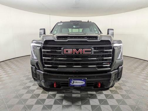 2025 GMC Sierra 2500 AT4