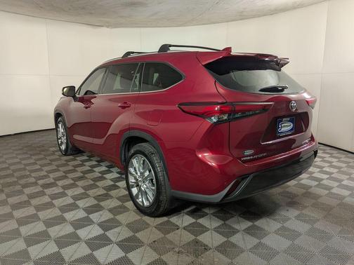 2023 Toyota Highlander Limited