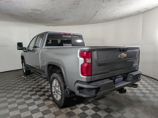 2024 Chevrolet Silverado 2500 High Country