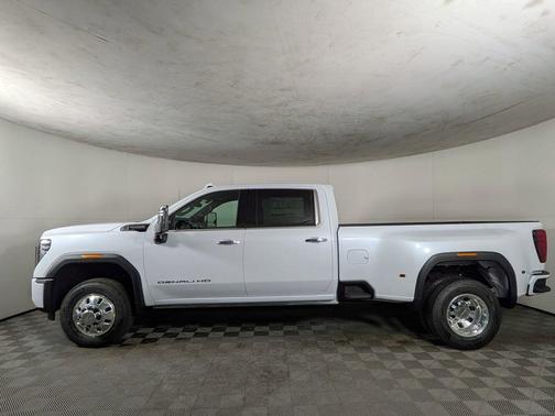 2026 GMC Sierra 3500 Denali Ultimate