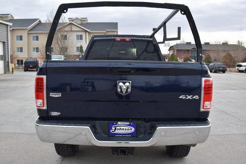 True Blue Pearlcoat 2018 RAM 3500 Laramie