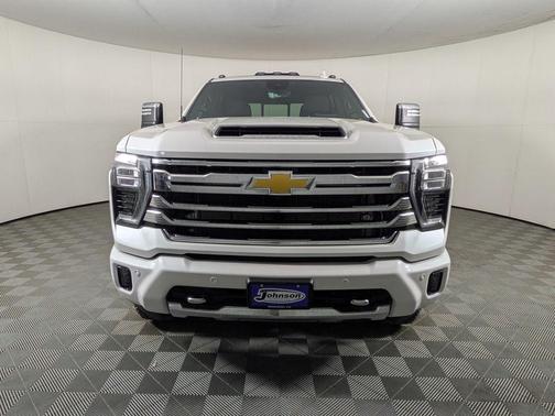 2024 Chevrolet Silverado 2500 High Country
