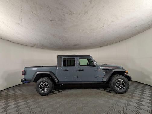 Anvil Clearcoat 2026 Jeep Gladiator Shadow Ops