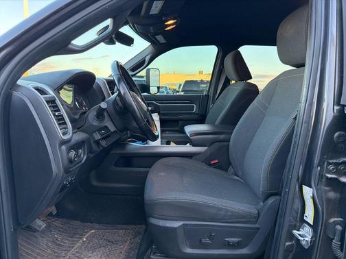 2022 RAM 3500 Big Horn