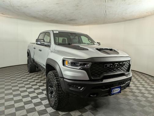Silver Zynith 2026 RAM 1500 RHO