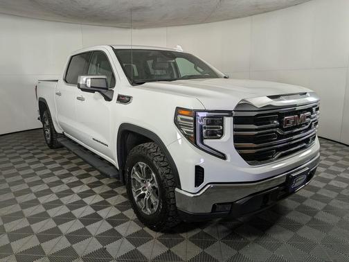 2022 GMC Sierra 1500 SLT