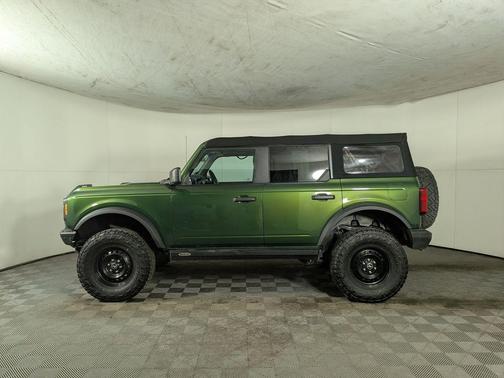 2022 Ford Bronco Black Diamond