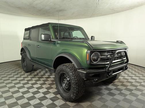 2022 Ford Bronco Black Diamond