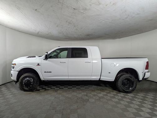 2026 RAM 3500 Limited
