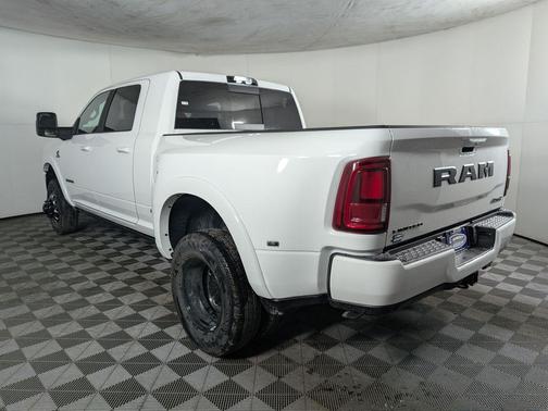 2026 RAM 3500 Limited
