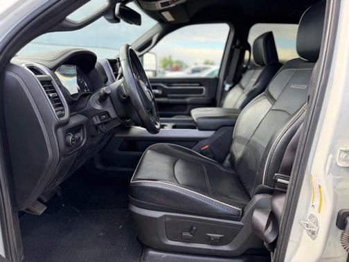 Pearl White 2023 RAM 2500 Laramie