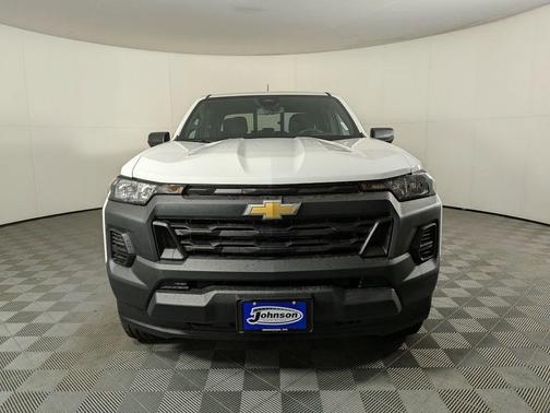 2025 Chevrolet Colorado WT