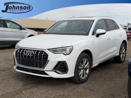 2025 Audi Q3 45 S line Premium