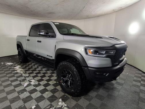 Silver Zynith 2026 RAM 1500 RHO