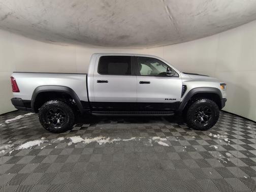 Silver Zynith 2026 RAM 1500 RHO