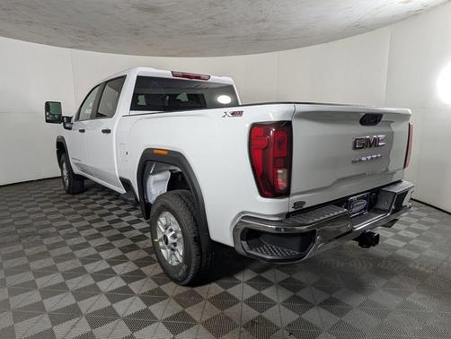 2025 GMC Sierra 2500 Pro