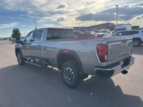 2026 GMC Sierra 2500 SLE
