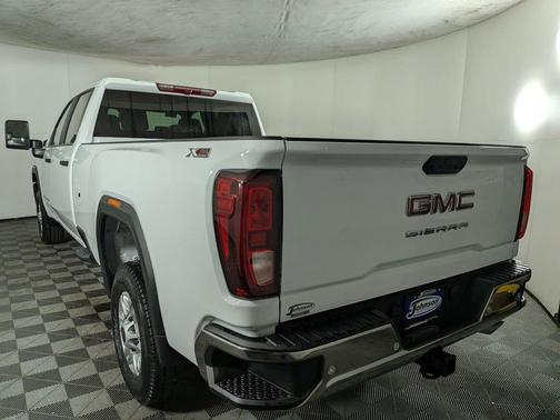 Summit White 2026 GMC Sierra 2500 Pro