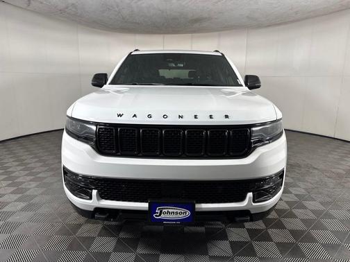 Bright White Clearcoat 2023 Jeep Wagoneer Series II